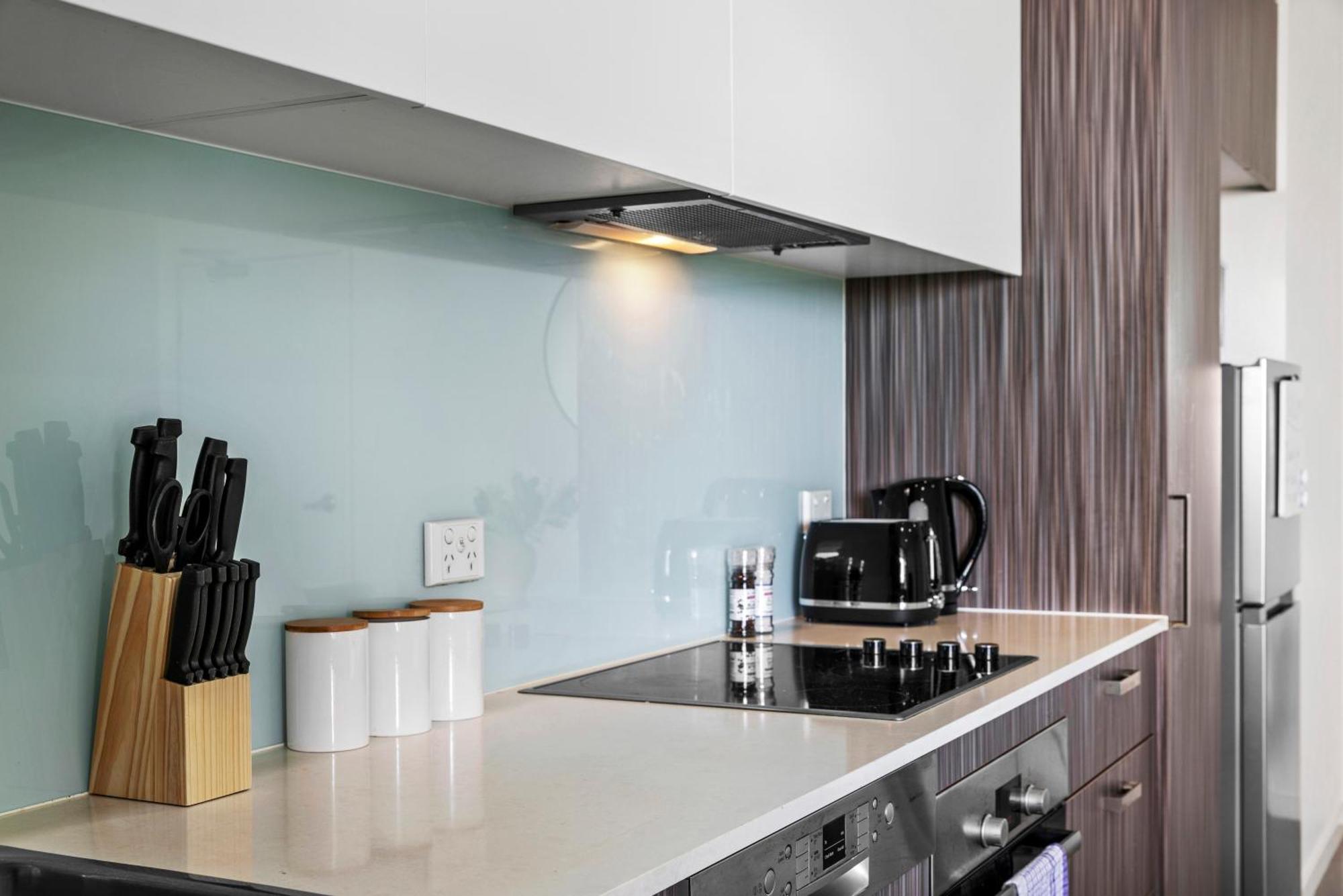 Cirque Boutique Apartments Брисбен Экстерьер фото